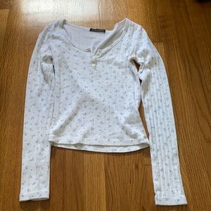 Brandy Melville Long sleeve